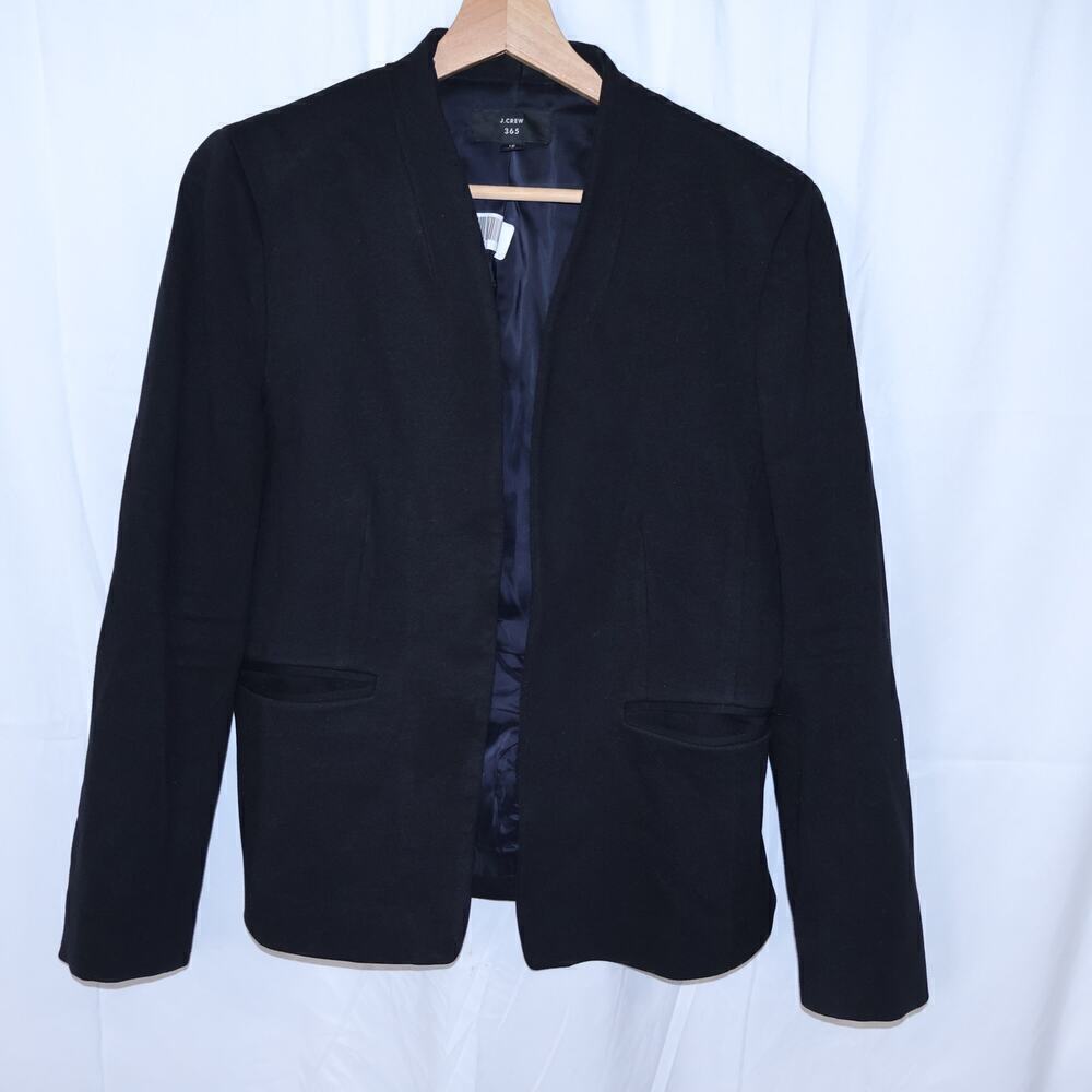 J Crew 365 Size Large Black Jacket Heavy Polyester Black Lined Long Sleeve